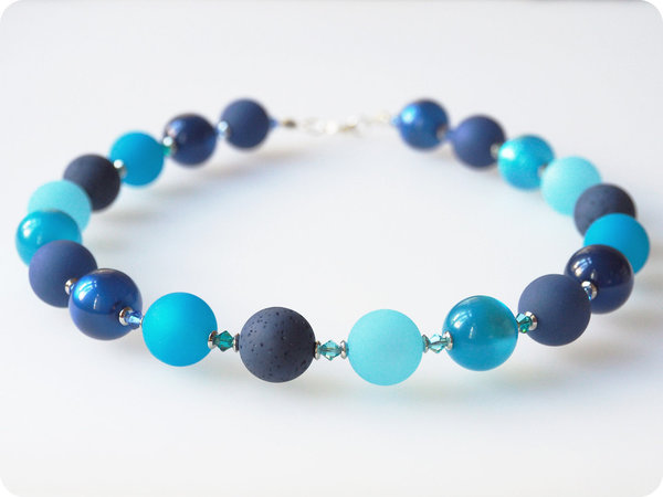 Polariskette blau türkis mit großen Perlen und Swarovski® Kristallen